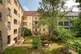 Möchten sie lieber eine zentrale ferienwohnung in leipzig oder eher in einer ruhigeren lage wohnen, zum beispiel in einer ferienwohnung bei den leipziger seen? Wohnung In Leipzig 116 M Immoliving Leipzig