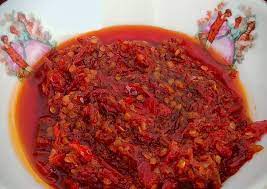 Panaskan sambal dengan minyak sampai matang. Cara Memasak Sambal Terasi Matang Yang Enak