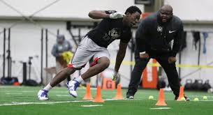 3 against penn state as a strong possibility. Zach Harrison Is A Top Ohio State Target In 2019 And It S Easy To See Why Eleven Warriors