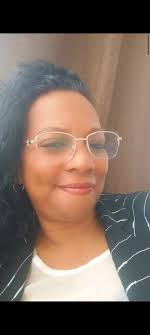 Mannequin à vendre : -femme -bustier -sans dos -semi Ceintre