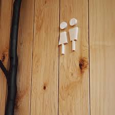 楽天市場 100円クーポン獲得可 メール便送料無料 シンプル志向のトイレサイン toilet sign h190 トイレ トイレ用 ドア 貼り付け 案内表示 インテリア雑貨 木製 北欧 テイスト かわいい おしゃれ プレゼント プチプラ 新生活 インテリアと雑貨 トイレ