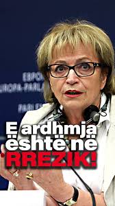 Doris Pack: qeveria aktuale nuk ka ASNJË interes tek ju!