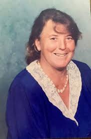 Anna Pfeiler's Instagram, Twitter & Facebook