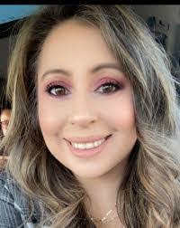 Tracy Miranda's Instagram, Twitter & Facebook