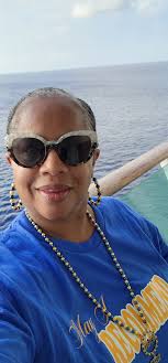 Introduction and photo sharing