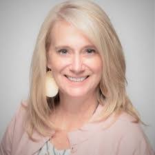 Karol Mayer's Instagram, Twitter & Facebook