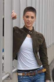 Epingle Sur Coiffure Court Tres