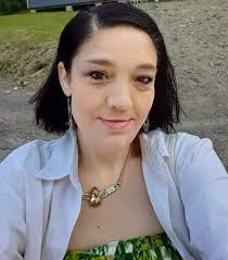 Sarah Faye Chandler, 42, of Alum Creek, WV, passed away Monday, July 18,  2022 at Logan Regional Medical Center. She was preceded in death by her  mother, Alice Bowen and twin brothers,