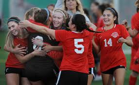 Sean ganey, barajas' soccer coach at mater dei, praised his former star player for his character and leadership. Mater Dei Girls Soccer Blanks Jserra To Take Control Of Trinity League Race Orange County Register