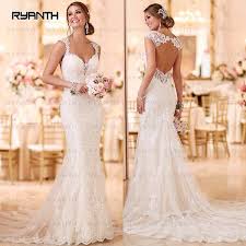 If You Are In A Hurry Then Come To Dhgate Com To Pick Couture Wedding Dresses Destinat Mermaid Beach Wedding Dresses Fitted Wedding Dress Wedding Dresses Lace