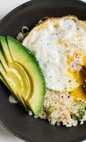 Rice Bowl With Fried Egg And Avocado Recipe Healthy Food Healthy Eating