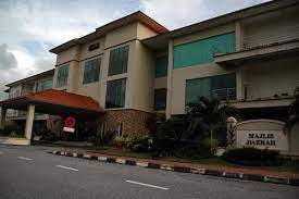Ibu pejabat polis daerah kubang pasu polis diraja malaysia jalan changlun, 06000 jitra, kedah. Majlis Daerah Kubang Pasu 60 4 918 3300 Kompleks Pentadbiran Daerah Kubang Pasu Kampung Lahar 06000 Jitra Kedah Malaysia