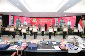 Info berita terbaru hari ini baik peristiwa, kecelakaan, kriminal, hukum, berita unik, politik, dan liputan khusus di indonesia dan internasional Kemenpan Rb Beri Reward Pelayanan Prima 12 Polres Di Indonesia Detik News Indonesia