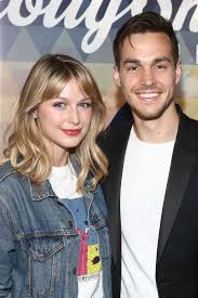 Pin By Sydney Tuttle On Supergirl Chris Wood Melissa Benoist Melissa Supergirl