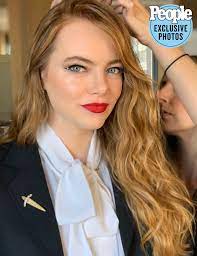 Instead, it much more closely resembles. Emma Stone S Cruella Red Carpet Hair And Makeup Breakdown People Com