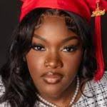 Shemeka Nicole's Instagram, Twitter & Facebook