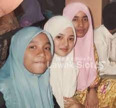 Show more posts from neelofa. Ayah Kandung Neelofa Mohd Noor