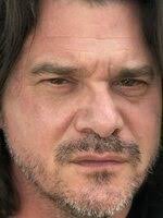 Reparto de La huida (2012)