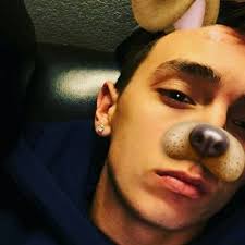 Ricky Casas (@rickycasas2121)