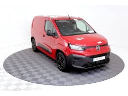 Image result for Rouge Ardent 2011 Citroen
