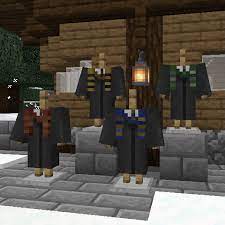 Harry potter mod 1.12.2/1.12 brings the magical universe of the harry potter series to minecraft. Togas De Hogwarts Minecraft