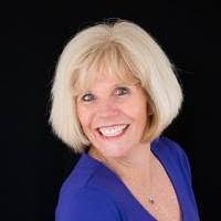 Kerry Oakes's Instagram, Twitter & Facebook