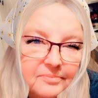 20+ "Mary Lumsden" profiles