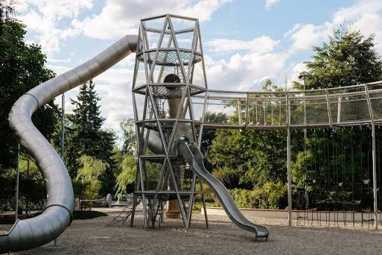 Launch of Salyut Playground in Gorky Park | Garage