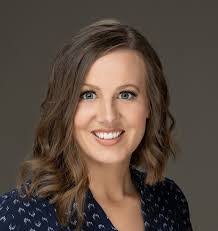 Holly Mulligan's Instagram, Twitter & Facebook