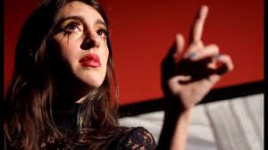 La pretensión poética de la síntesis