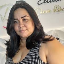 Denise Ribeiro（@salao_deniseribeiro）的照片· 2021年7月1日