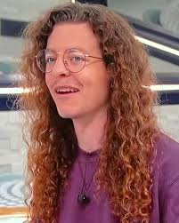 Quinn tells Kimo that he knows that Kimo is probably disappointed in the  vote flip and Kimo says he wasn't. Kimo said he was sad because Tucker  went, but just because he