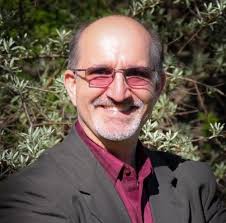 We're kicking off our WJR Radio #VeteransDay Live broadcast here at Nino  Salvaggio International Marketplace with Vicky Rowinski, Director of Macomb  County Planning & Economic Development, and Vicki Selva, Director of the