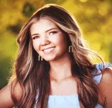 Grace Adduci's Instagram, Twitter & Facebook