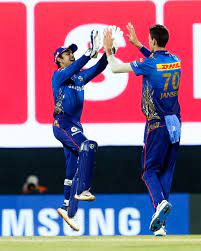 The bowler is not indian, he's not even a regular net bowler. O1i Gj5qyglq6m