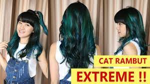 Cat rambut hijau campur biru. Extreme Cat Rambut Jadi Warna Biru Blue Balayage Ombre Youtube