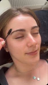 A quick brow tidy up ready for @paige.rowell holiday this week., Just a  simple wax and shape can make a world of difference to your brows! , Book  in now for your brow transformation 🧖🏽‍♀️☁️🤍, #brow ...