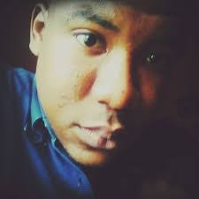 Eric Derry's Instagram, Twitter & Facebook