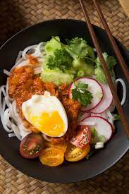 Cold Spicy Kimchi Noodles Recipe Recipe Kimchi Noodles Nyt Cooking Spicy