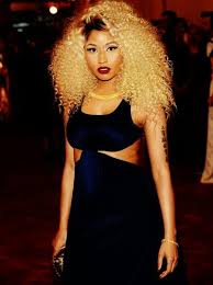 There isn't a single color that the 'starships' singer wouldn't try out once. Pin On C U R L S