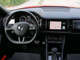 The 7 seater škoda kodiaq sportline is our ultimate large car, with enough space for everything you need and all of your passengers. Testbericht Skoda Kodiaq 4x4 Sportline Auto Motor At