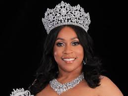 Cleopatra marks 'Jeweled Jubilee' at 50th annual Rendezvous