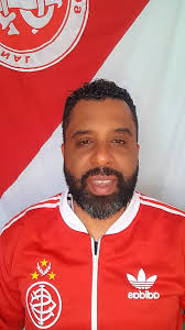 Tá na mais do que na hora de mudar o esquema de jogo, @bulldogsports__ ,  @tecidospantanal , @regatefutebol , @lolonbarberoficial