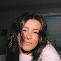 Lacey Decker's Instagram, Twitter & Facebook