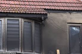 Some 25 firefighters spent 90 minutes putting out the fire at nick smith's. 0dctzuihqtqfsm