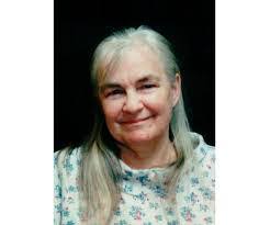 Maxine Lytle's Instagram, Twitter & Facebook