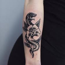Unterarm Tattoo Fur Frau 47 Ideen Fur Schone Motive Unterarm Tattoo Unterarm Tattoo Frauen Tattoo Frauen