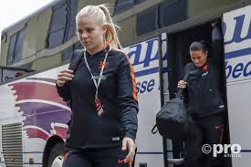 We did not find results for: Van Es Plaatst Zich Met Oranje Leeuwinnen Voor Wk Ajax1 Nl