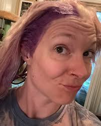 Mandi Lowe, Hair artist