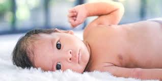 Apalagi bagi orang tua baru. Bayi 2 Bulan Sudah Bisa Mengenali Warna Dan Suara Ibu